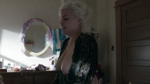 Pic: Sherilyn Fenn in Shameless