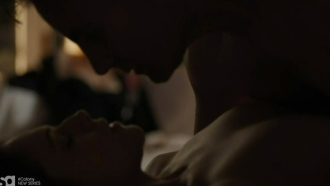 Pic: Amanda Righetti in Colony