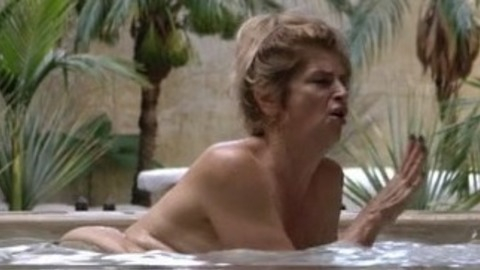 Pic: Kirstie Alley in Flaked