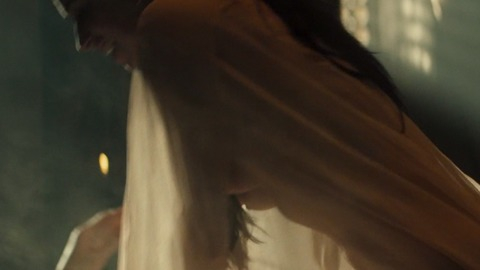 Pic: Jeanine Mason in Of Kings and Prophets