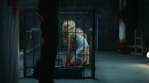 Pic: Ksenia Solo in Pet (2016)