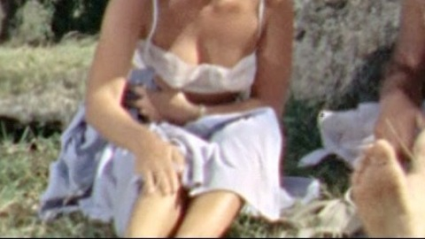 Pic: Vivi Bach in Mozambique