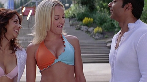 Pic: Marie Penner in Neal 'n' Nikki