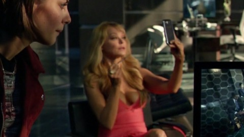Pic: Charlotte Ross in Arrow