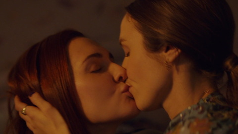 Pic: Dominique Provost-Chalkley in Wynonna Earp