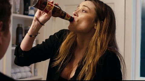 Pic: Arielle Vandenberg in Bad Roomies