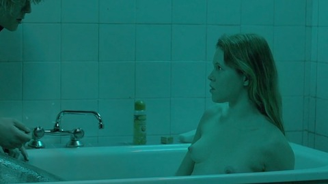 Pic: Marta Mazurek in The Lure