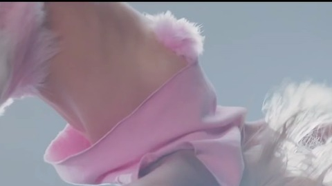 Pic: Bebe Rexha in No Broken Hearts