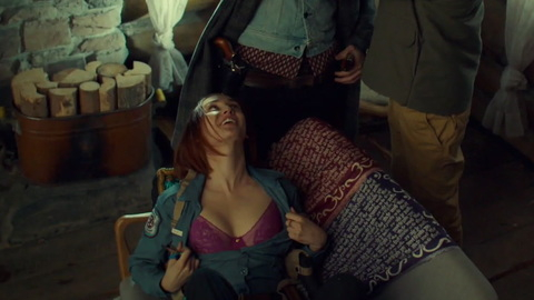 Pic: Katherine Barrell in Wynonna Earp