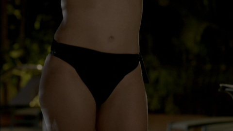 Pic: Rafaela Mandelli in O Negócio