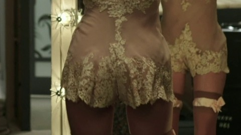 Pic: Bailey Noble in The Last Tycoon