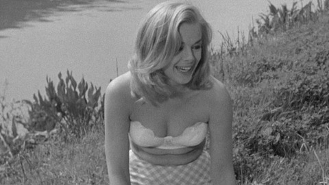 Pic: Leslie Parrish in The Manchurian Candidate