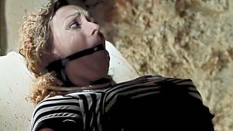 Pic: Lisa Dee in Model Hunger