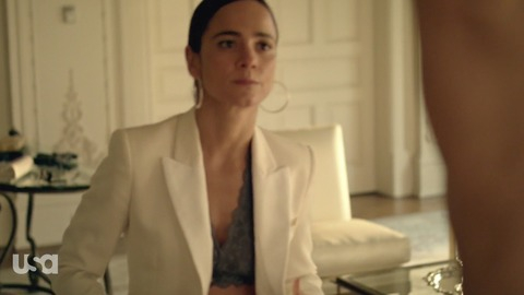 Pic: Alice Braga in Queen of the South (2016-2019)