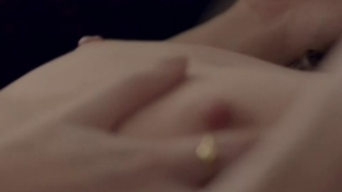 Pic: Gabriela Cerqueira in O Negócio