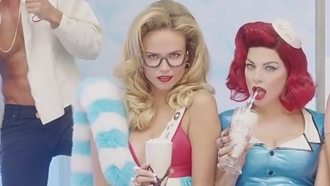 Pic: Angela Lindvall in M.I.L.F. $