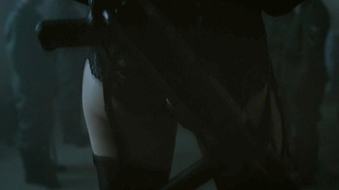 Pic: Amanda Schull in 12 Monkeys