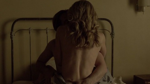 Pic: Amanda Schull in 12 Monkeys