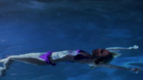 Pic: Lindsey Haun in Rome & Jewel