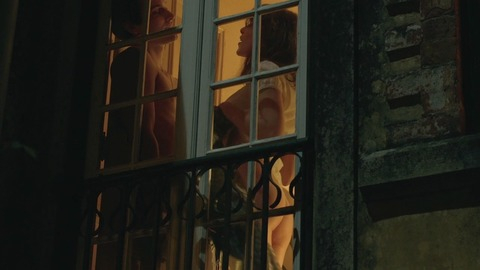 Pic: Victória Guerra in Cosmos