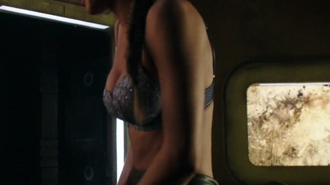 Pic: Jessica Sipos in Dark Matter (2015-2017)