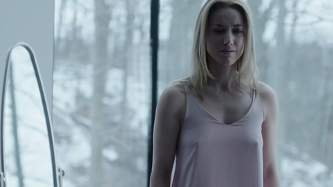 Pic: Zoie Palmer in Dark Matter