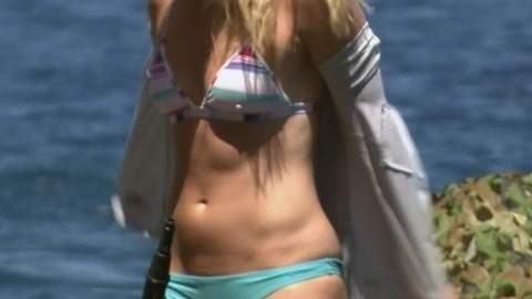 Pic: Lindsey Vonn in Running Wild with Bear Grylls