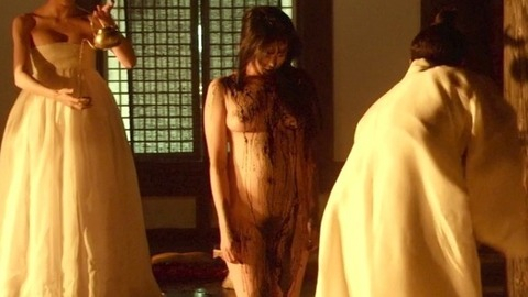 Pic: Lim Ji-yeon in The Treacherous