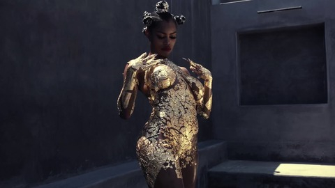 Pic: Teyana Taylor in Champions freestyle