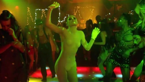 Pic: Stephanie Crousillat in Red Hot Chili Peppers: Go Robot