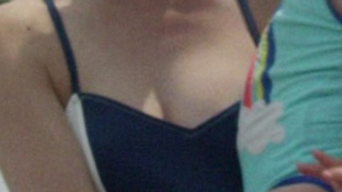 Pic: Kate Micucci in Easy (2016-2019)