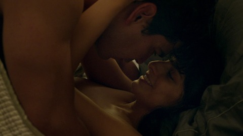 Pic: Aislinn Derbez in Easy