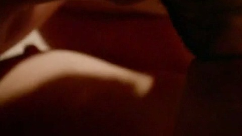 Pic: Heléne Yorke in Graves