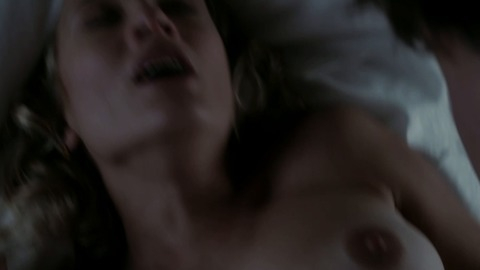 Pic: Carolina Crescentini in Max and Helene (2015)