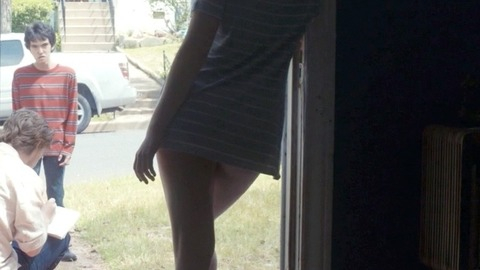 Pic: Olivia Grace Applegate in Follow (2015)