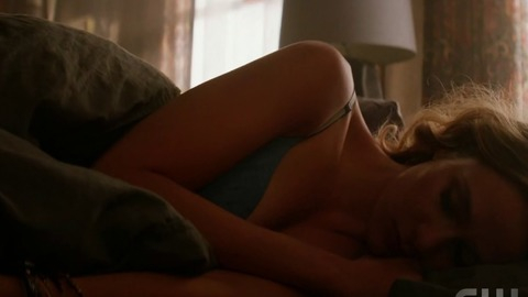 Pic: Tori Anderson in No Tomorrow (2016-2017)