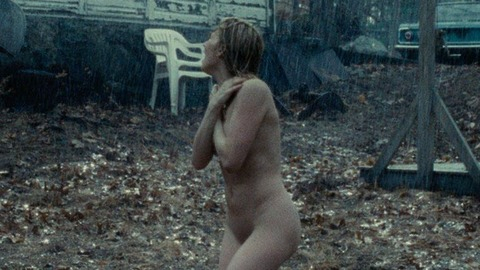 Pic: Haley Bennett in The Girl on the Train