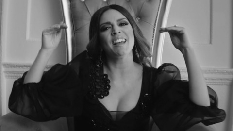 Pic: Cecily Strong in Saturday Night Live