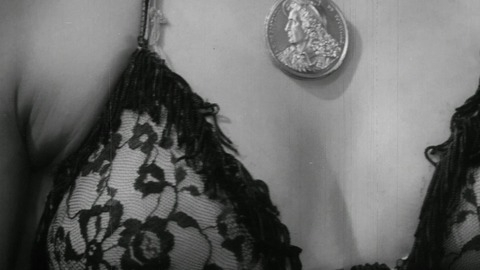 Pic: Dian Lloyd in Sin You Sinners
