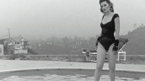 Pic: Vickie Hicks in Dark Seduction