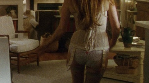 Pic: Isla Fisher in Keeping Up with the Joneses