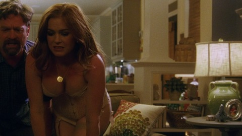 Pic: Isla Fisher in Keeping Up with the Joneses