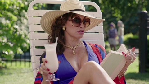 Pic: Gina Gershon in Red Oaks
