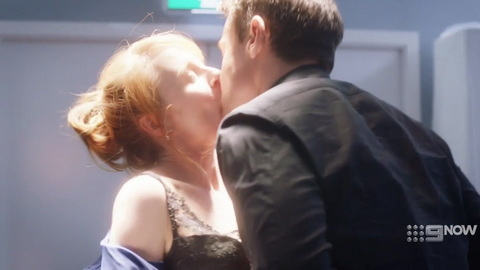 Pic: Hayley McElhinney in Doctor Doctor