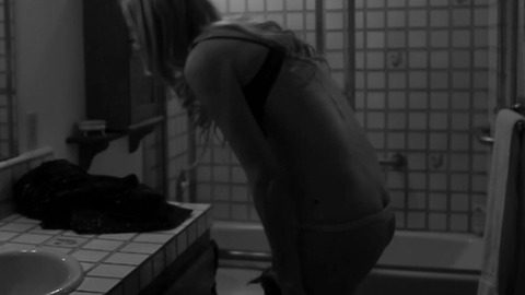 Pic: Jessica Sonneborn in Never Open the Door