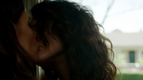 Pic: Emmanuelle Chriqui in Shut Eye