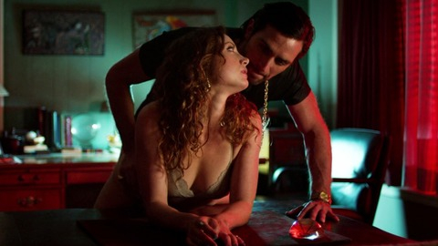 Pic: Leah Gibson in Shut Eye