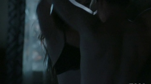 Pic: Peyton List in Frequency