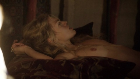 Pic: Julie Engelbrecht in Das Vermächtnis der Wanderhure