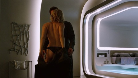 Pic: Jennifer Lawrence in Passengers